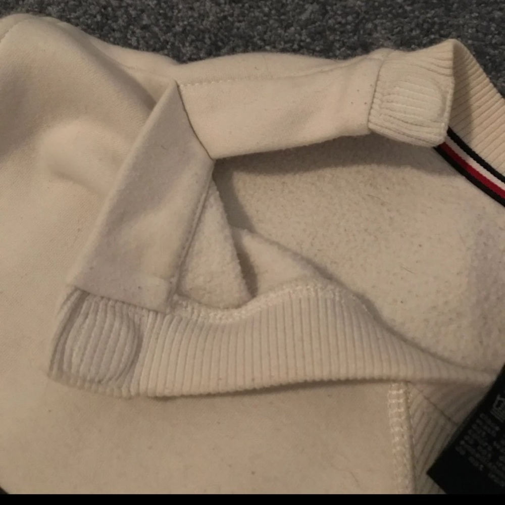 Tommy Hilfiger Sweatshirt - Picture 6 of 8